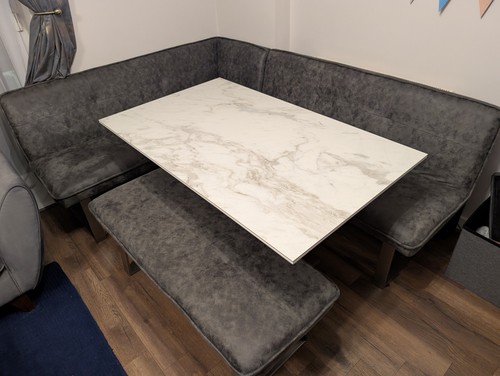 Corner dining table - corner, bench